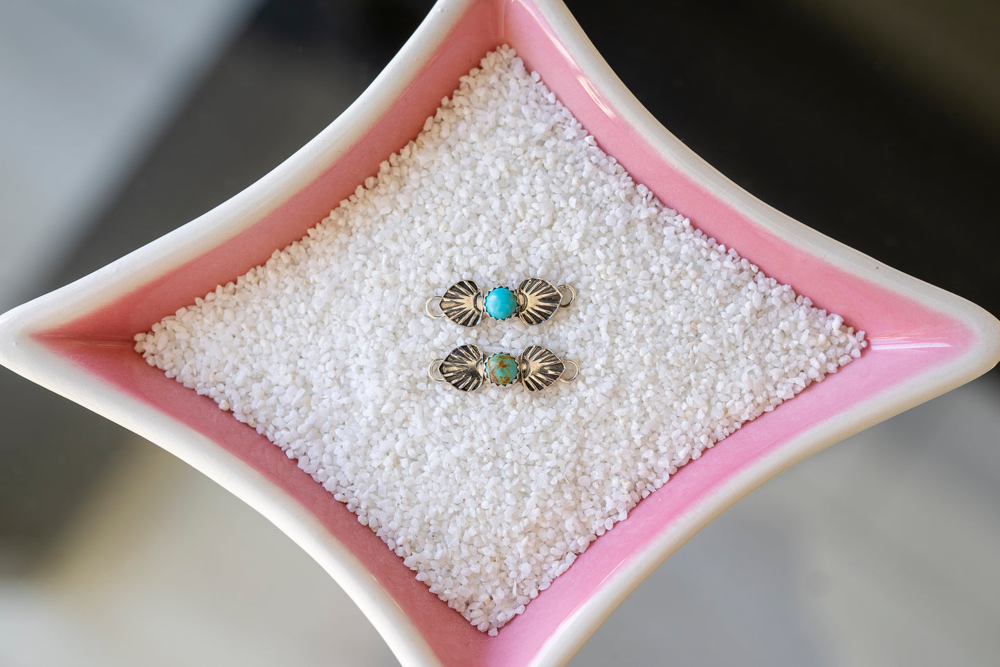 Bar Connectors W/ Hand Stamped Fan Detail And Kingman Turquoise