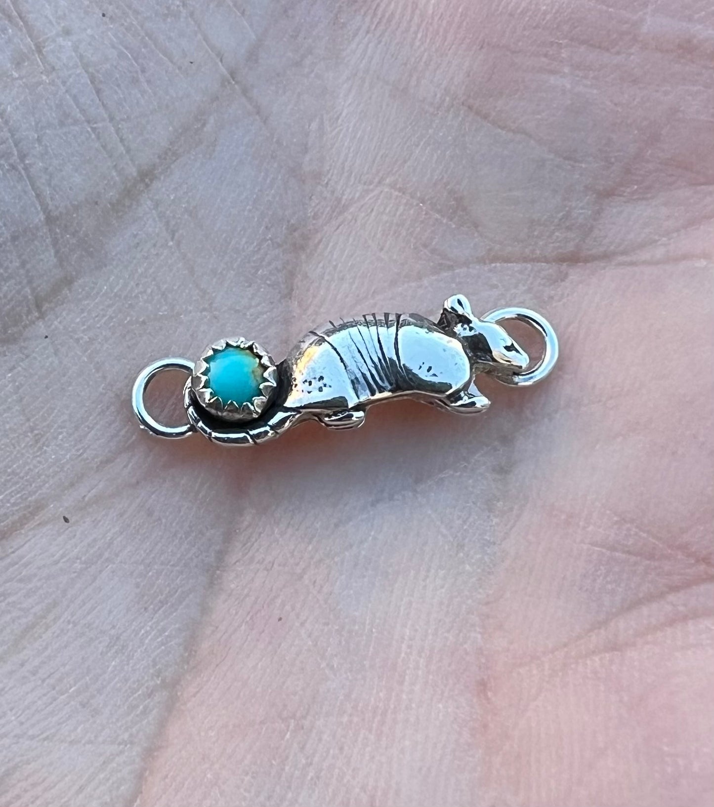 Armadillo Connector w/ 3mm Kingman Turquoise