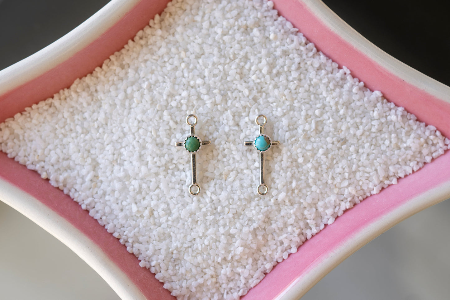 Cross Connector w/4mm Kingman Turquoise