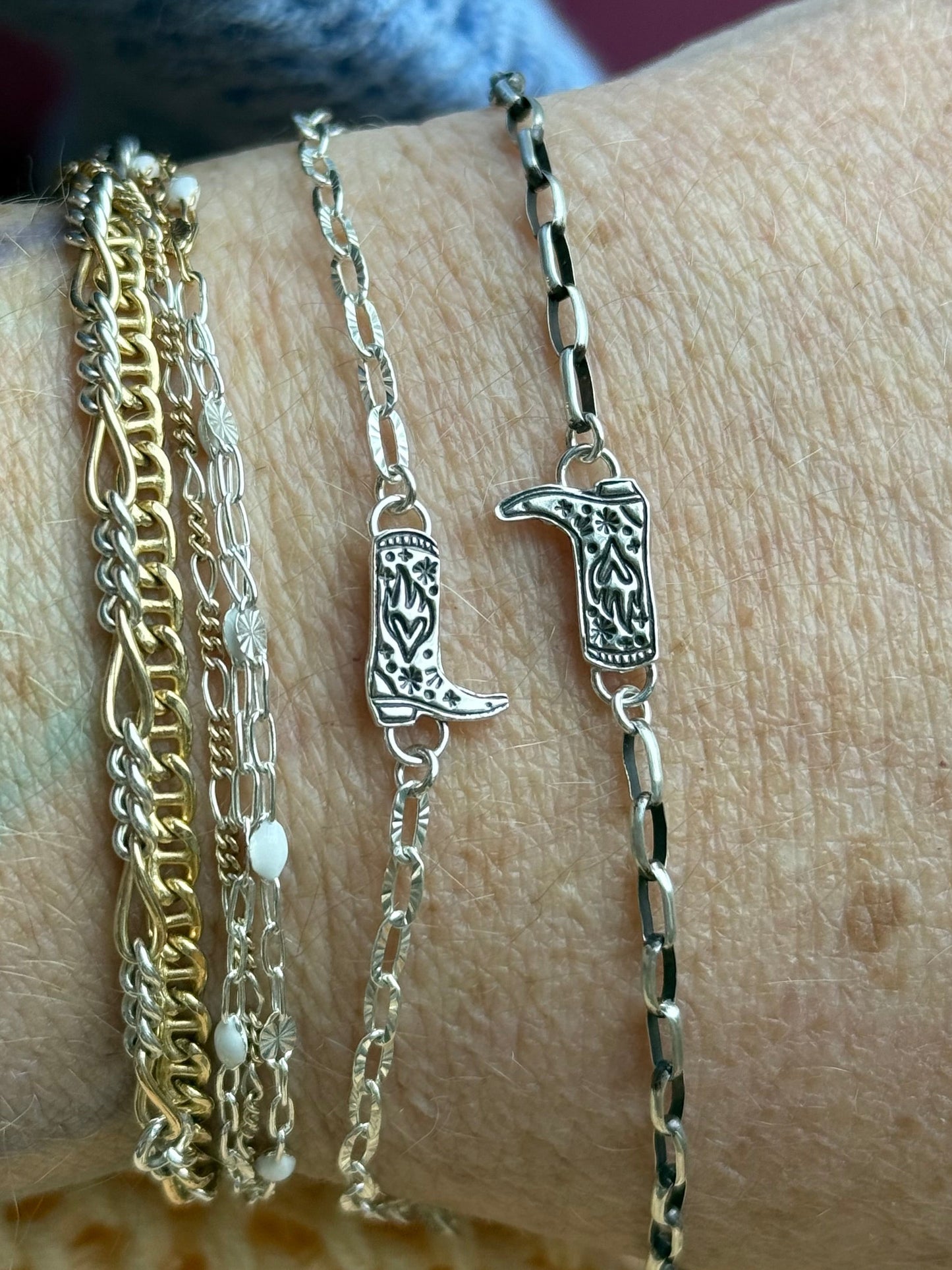 Cowboy Boot Connector