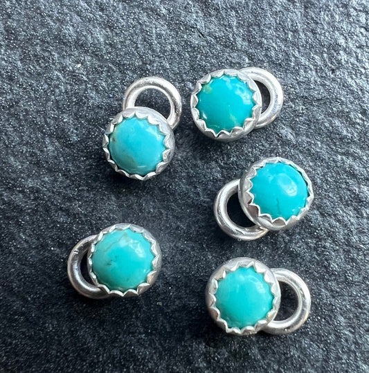 4mm Charm w/ Kingman Turquoise