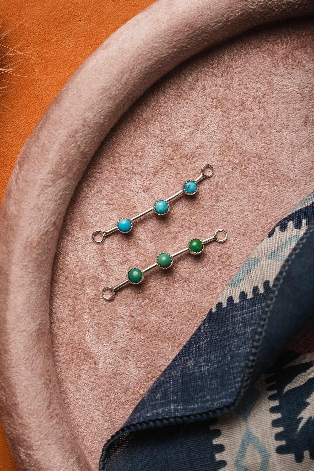 Bar Connectors w/ 3-4mm Kingman Turquoise