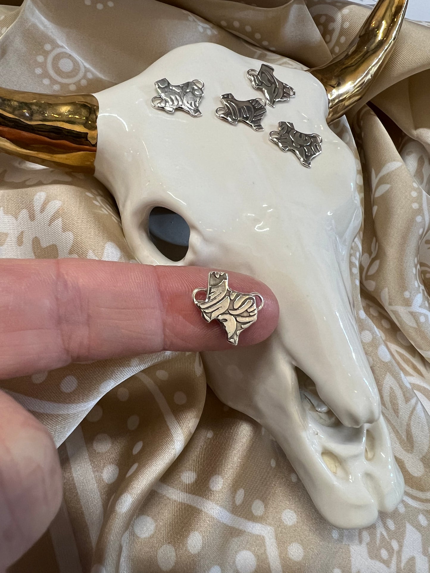 Texas Floral Connector Sterling Silver W/ Kingman Turquoise