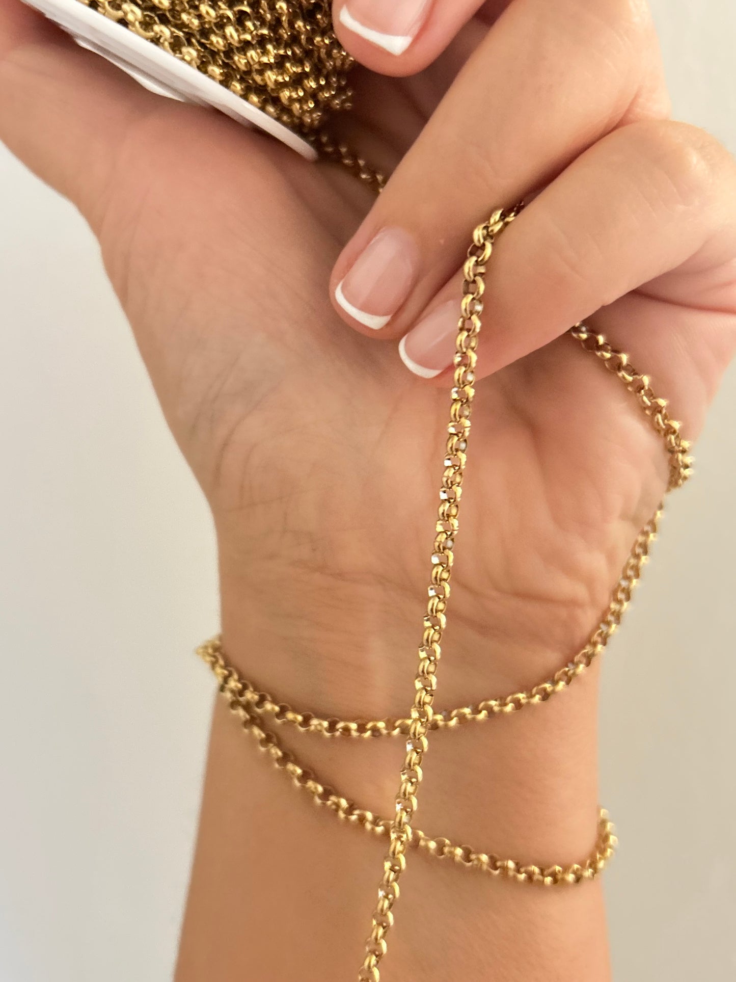 Stainless Steel PVD Coated Round Rolo Chain