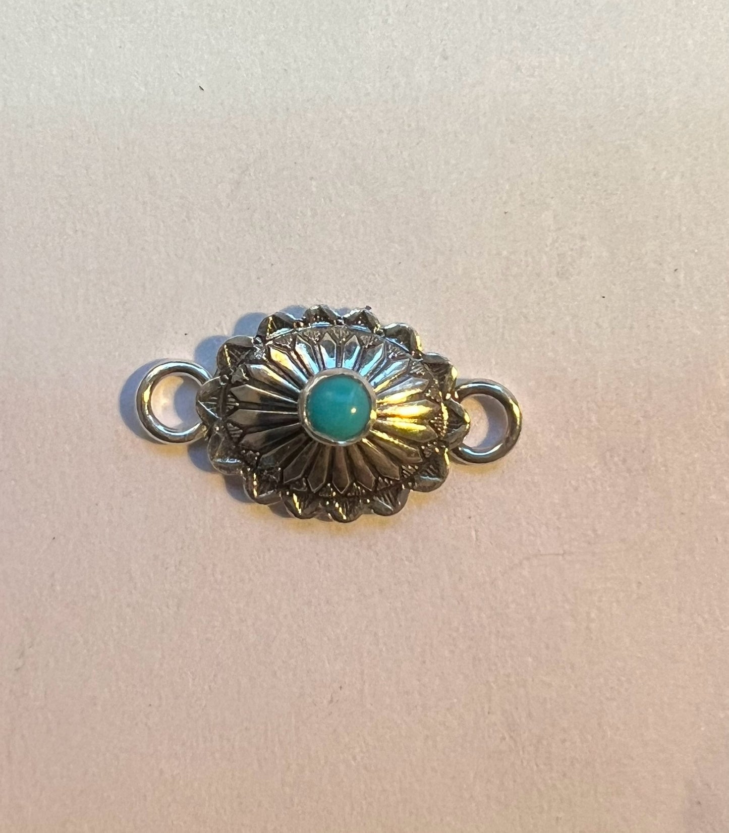 Oval Concho Connector w/ 3mm Kingman Turquoise