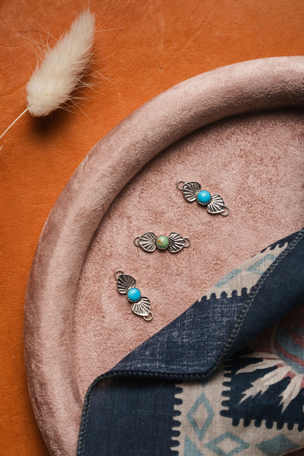 Bar Connectors W/ Hand Stamped Fan Detail And Kingman Turquoise