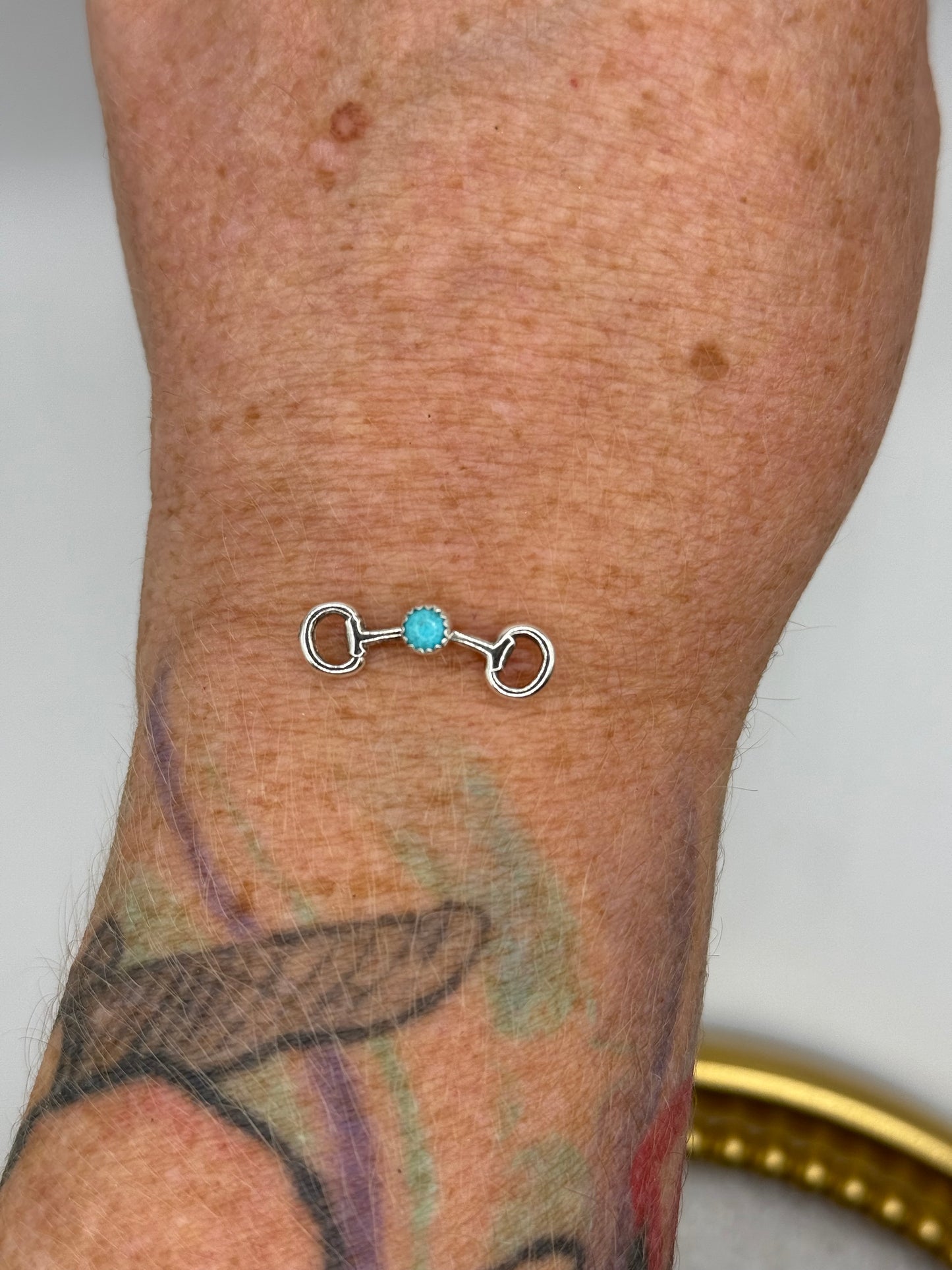 Snaffle Bit Connector