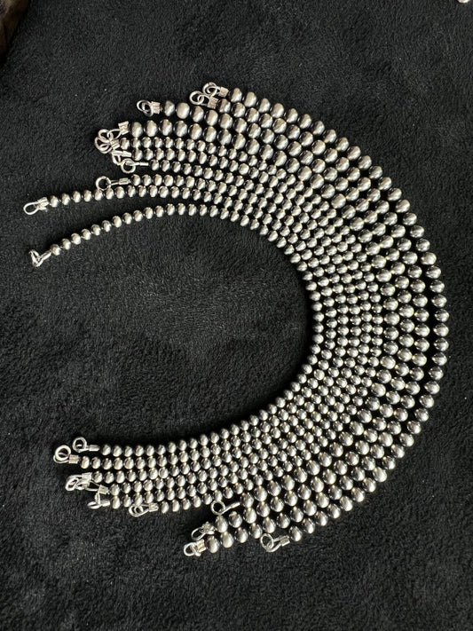 Navajo Pearls Strand Plain