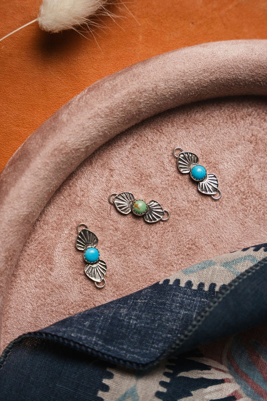 Bar Connectors W/ Hand Stamped Fan Detail And Kingman Turquoise