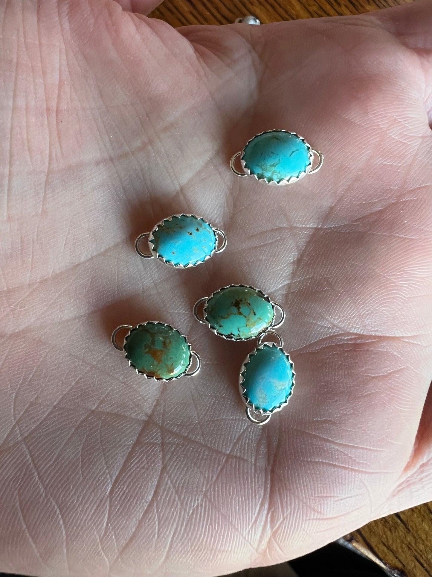 9mmX7mm Turquoise Connectors