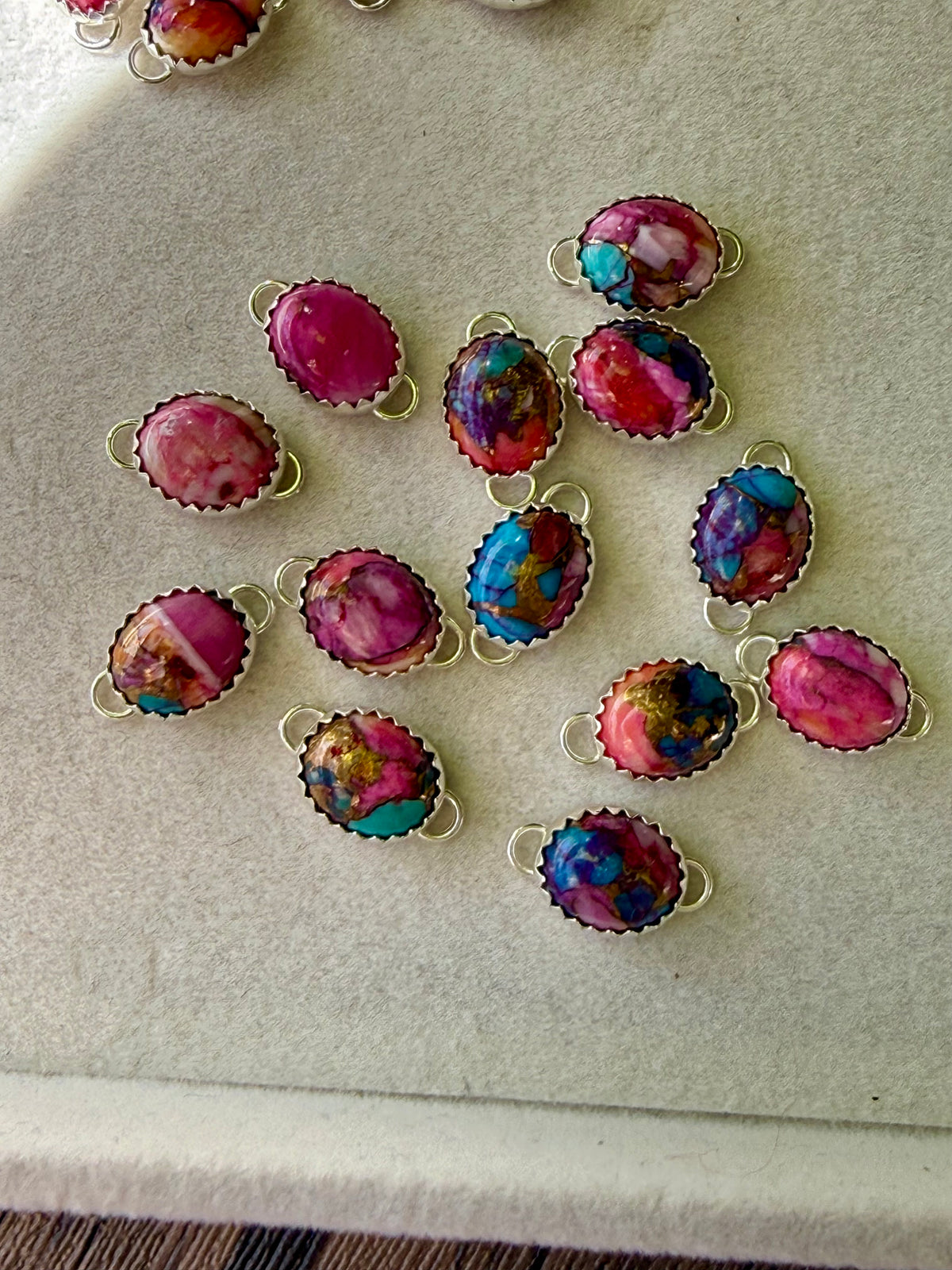 8x10mm Pink Dahlia Dahlia Connectors 3 Pack
