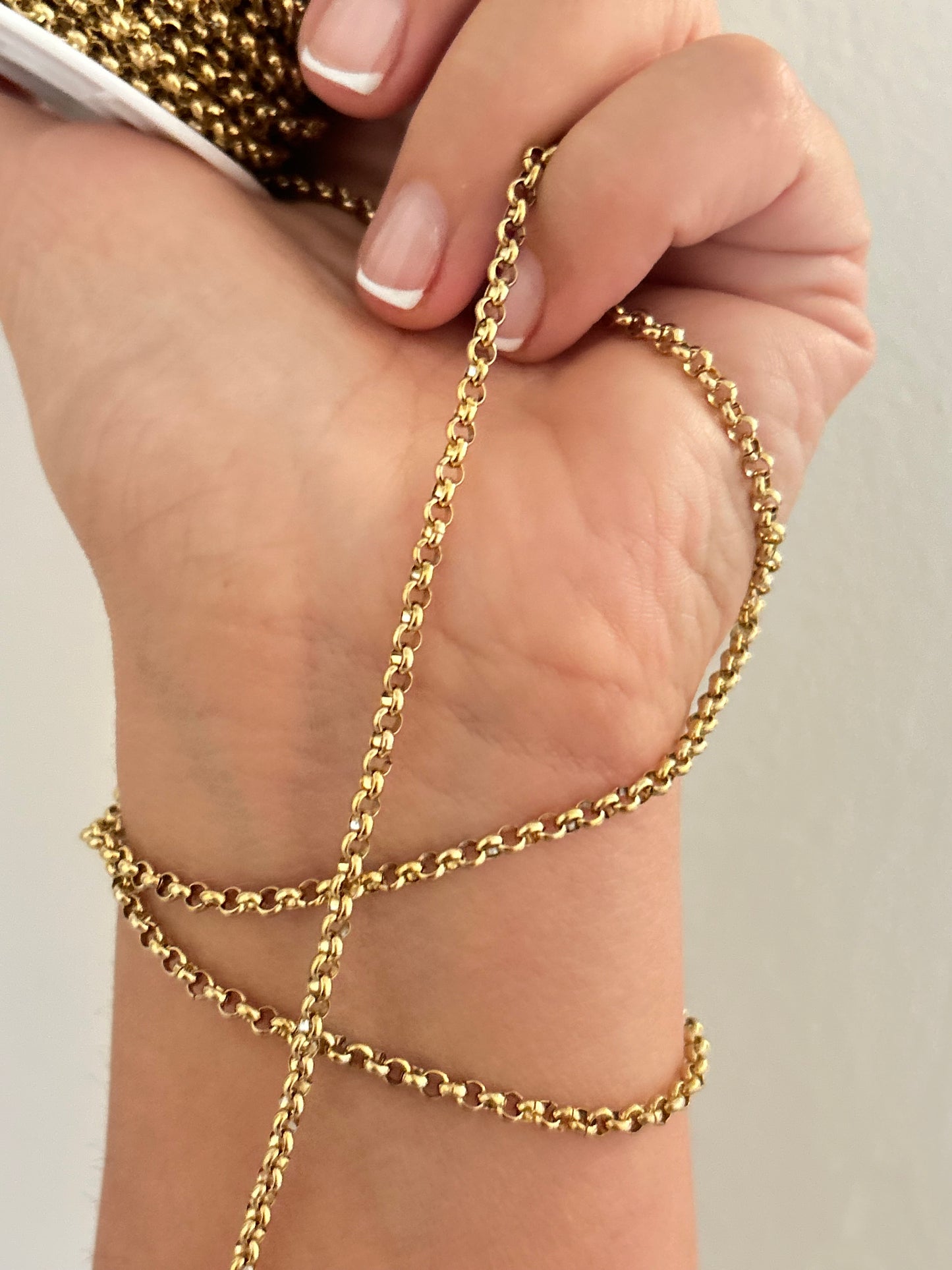 Stainless Steel PVD Coated Round Rolo Chain