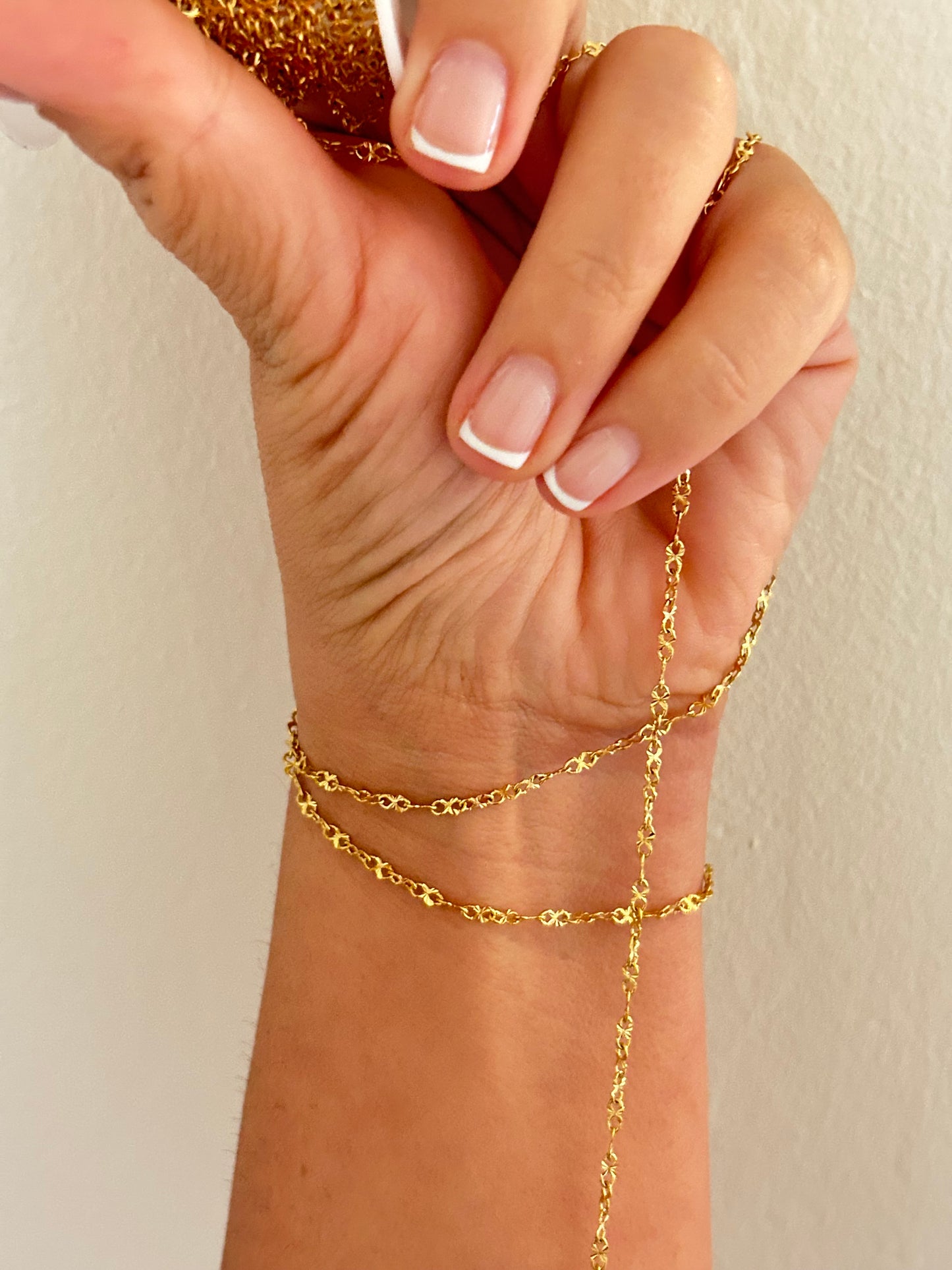 Stainless Steel PVD Coated Fine 8 Shaped Patterned Chain