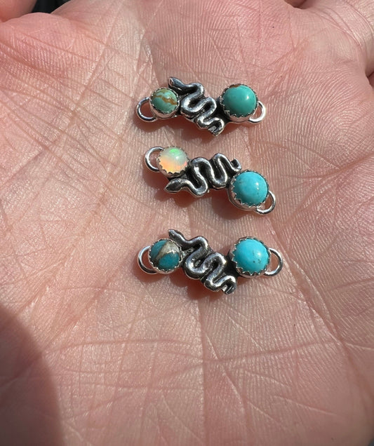 Snake Connector w/5mm Kingman Turquoise Or Bella Opal