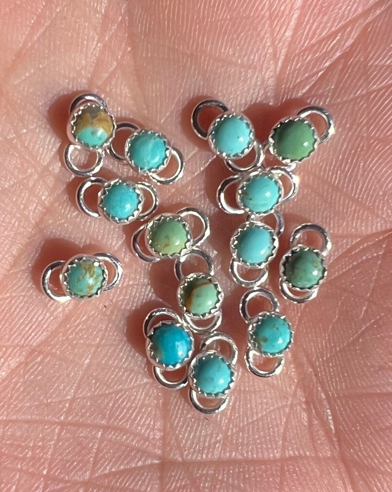 4mm Connectors w/ Blue or Green Kingman Turquoise